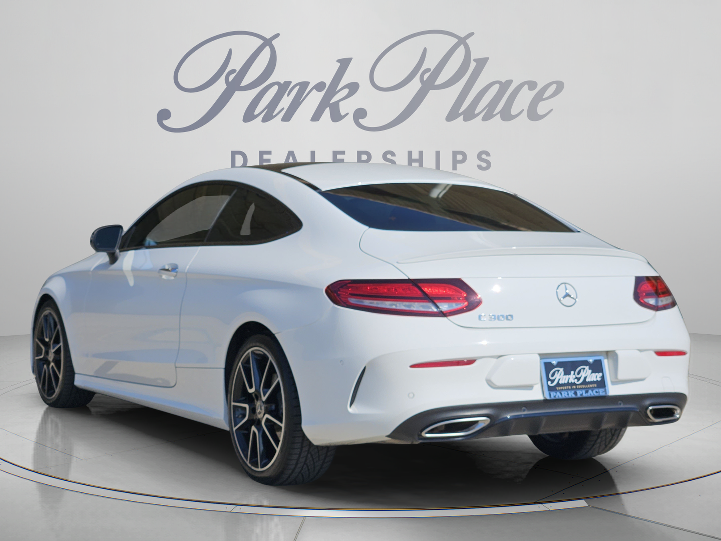 Used 2023 Mercedes-Benz C 300 Coupe image 3