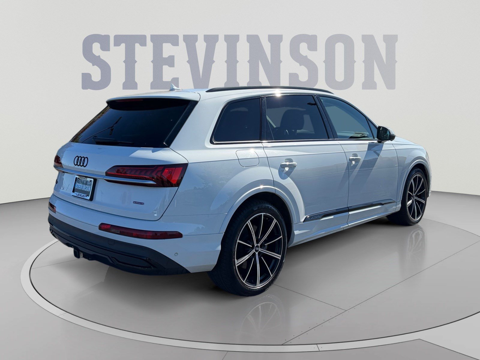 Used 2021 Audi Q7 3.0T Premium Plus w/ Executive Package AWD/4WD image 5