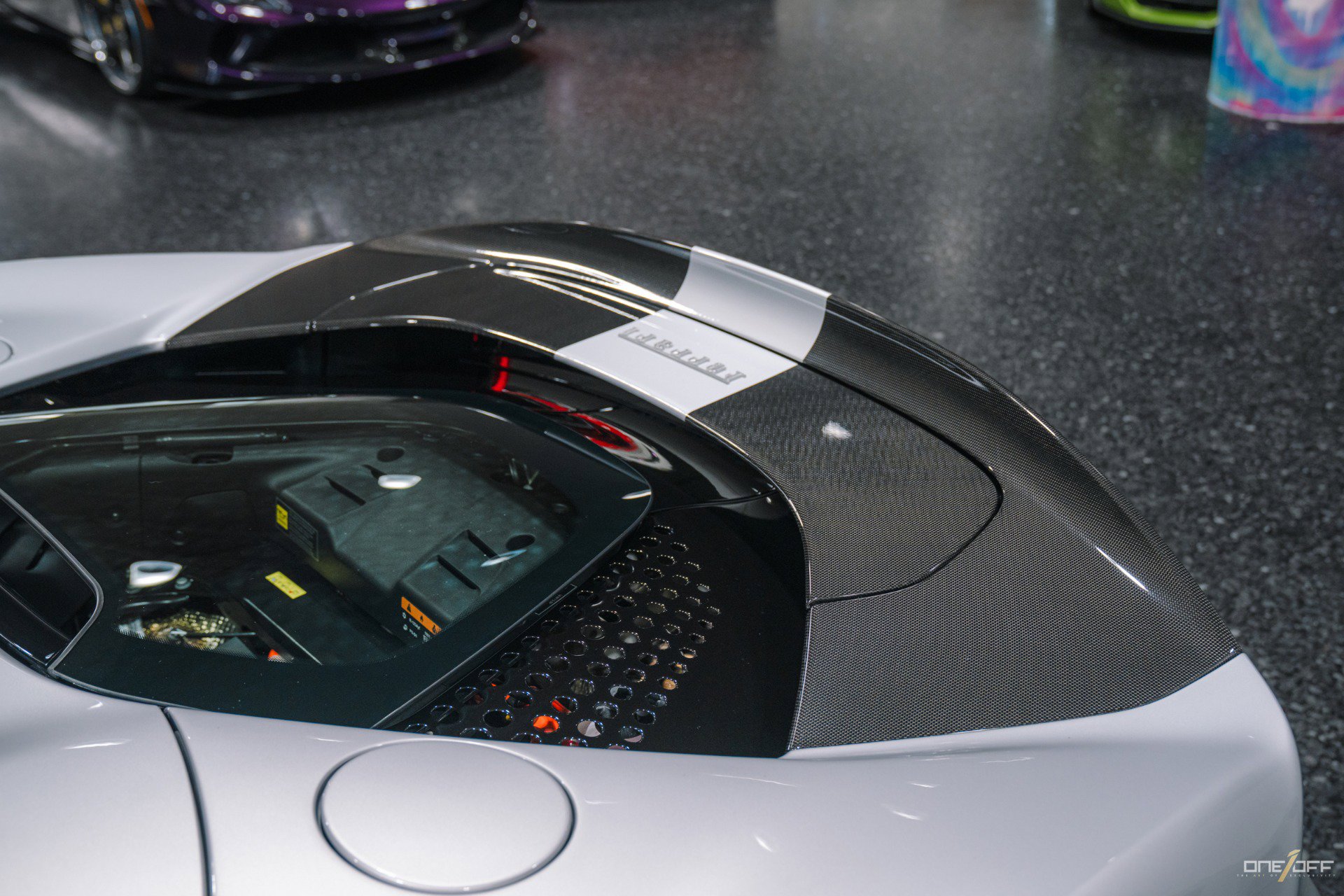 Used 2022 Ferrari SF90 Spider image 10