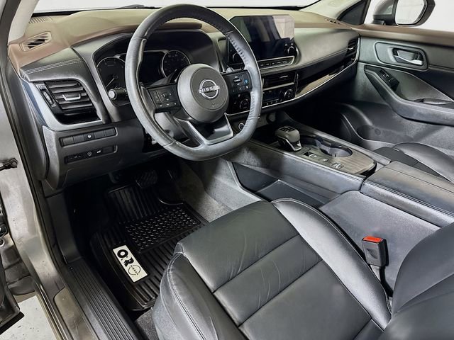 Used 2023 Nissan Rogue SL w/ SL Premium Package FWD image 7
