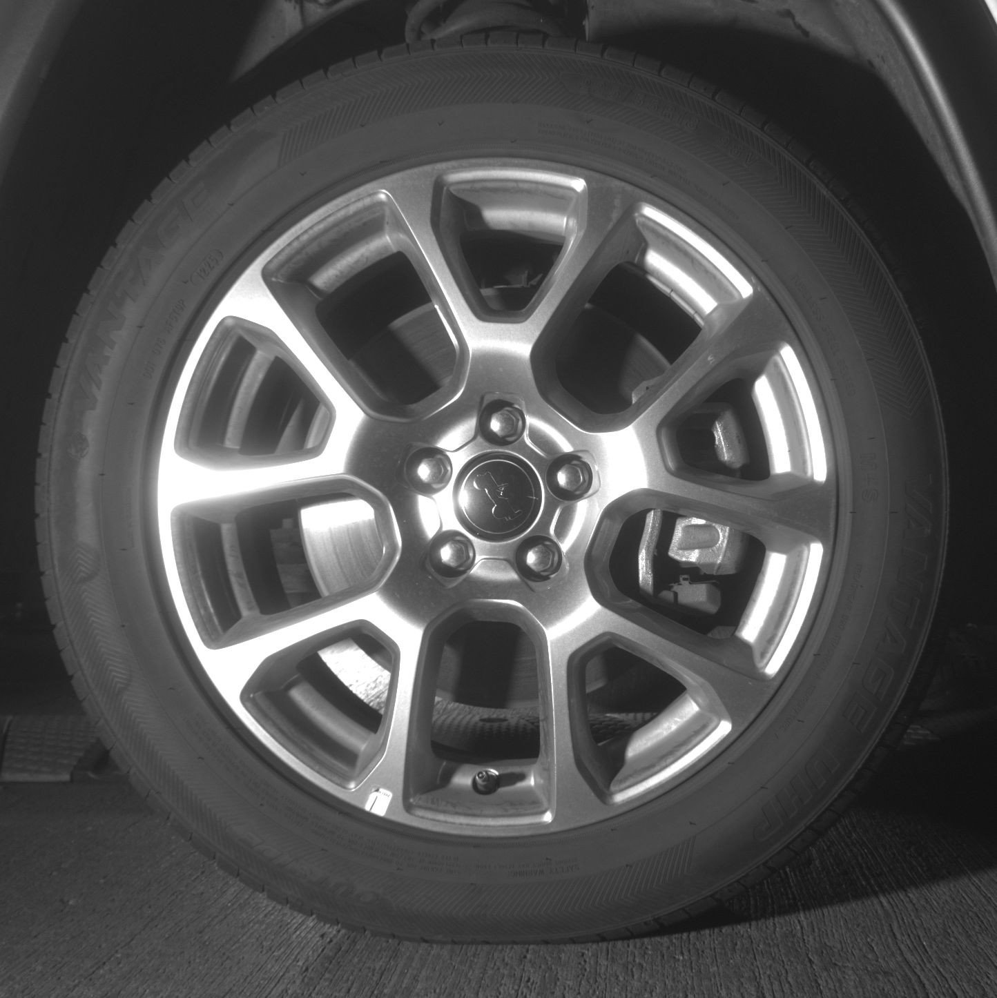 Used 2025 Jeep Compass Limited image 13