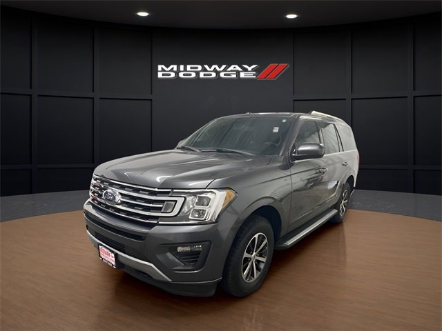 Used 2019 Ford Expedition XLT image 2