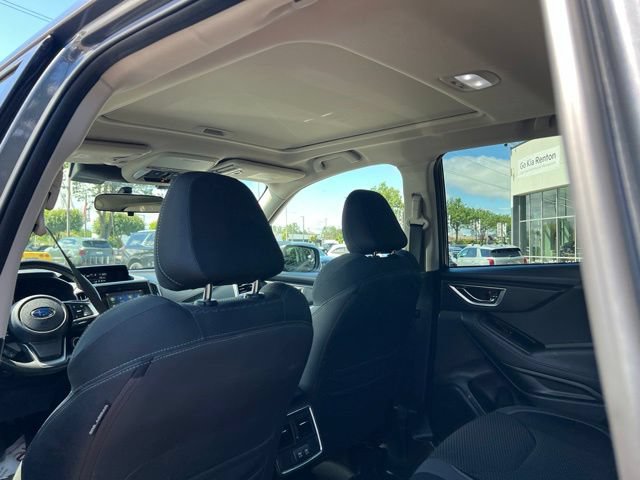 Used 2022 Subaru Forester Premium AWD/4WD image 9