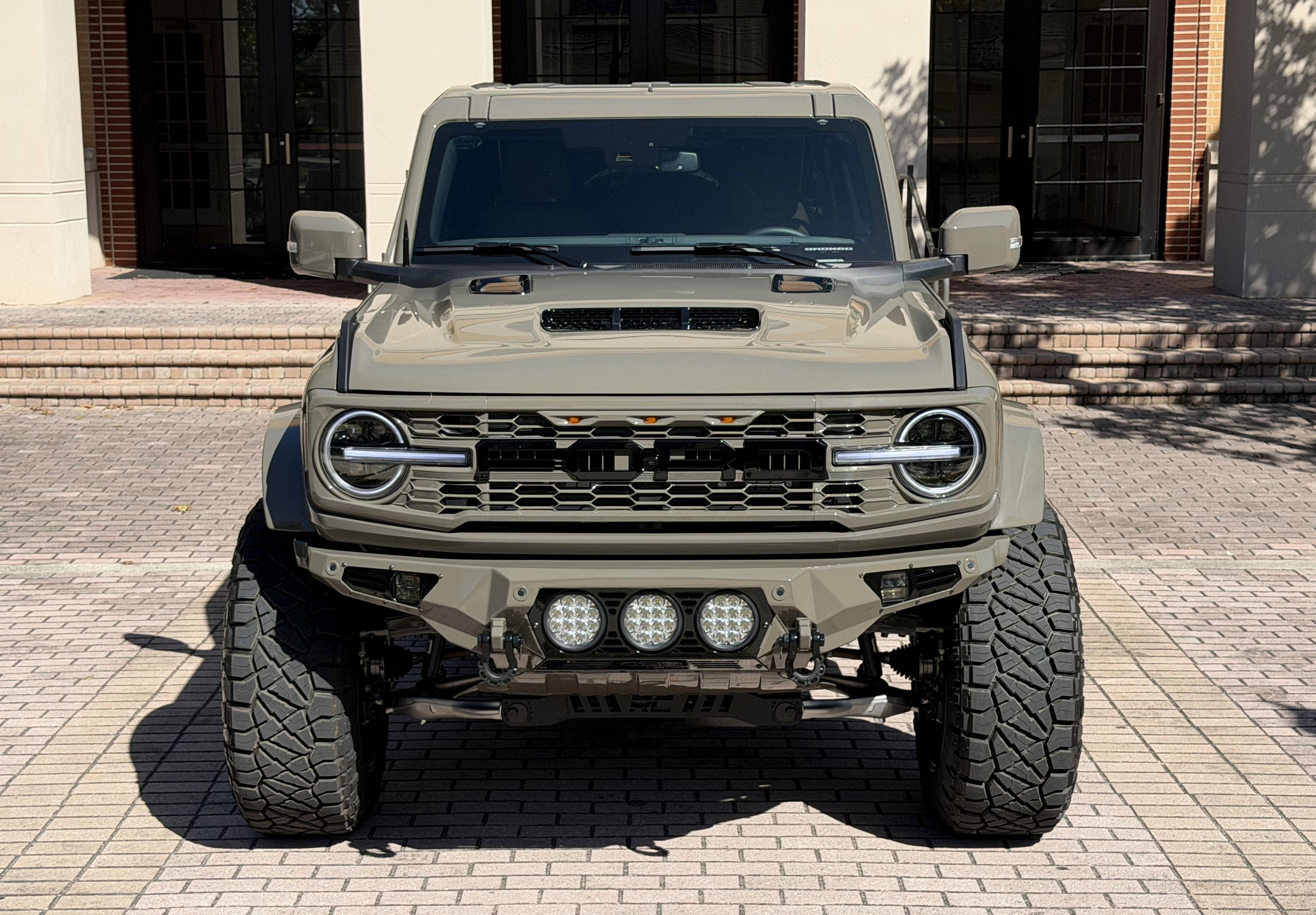 Used 2025 Ford Bronco Outer Banks AWD/4WD image 23