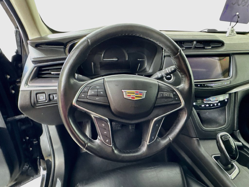 Used 2019 Cadillac XT5 Premium Luxury AWD/4WD image 11