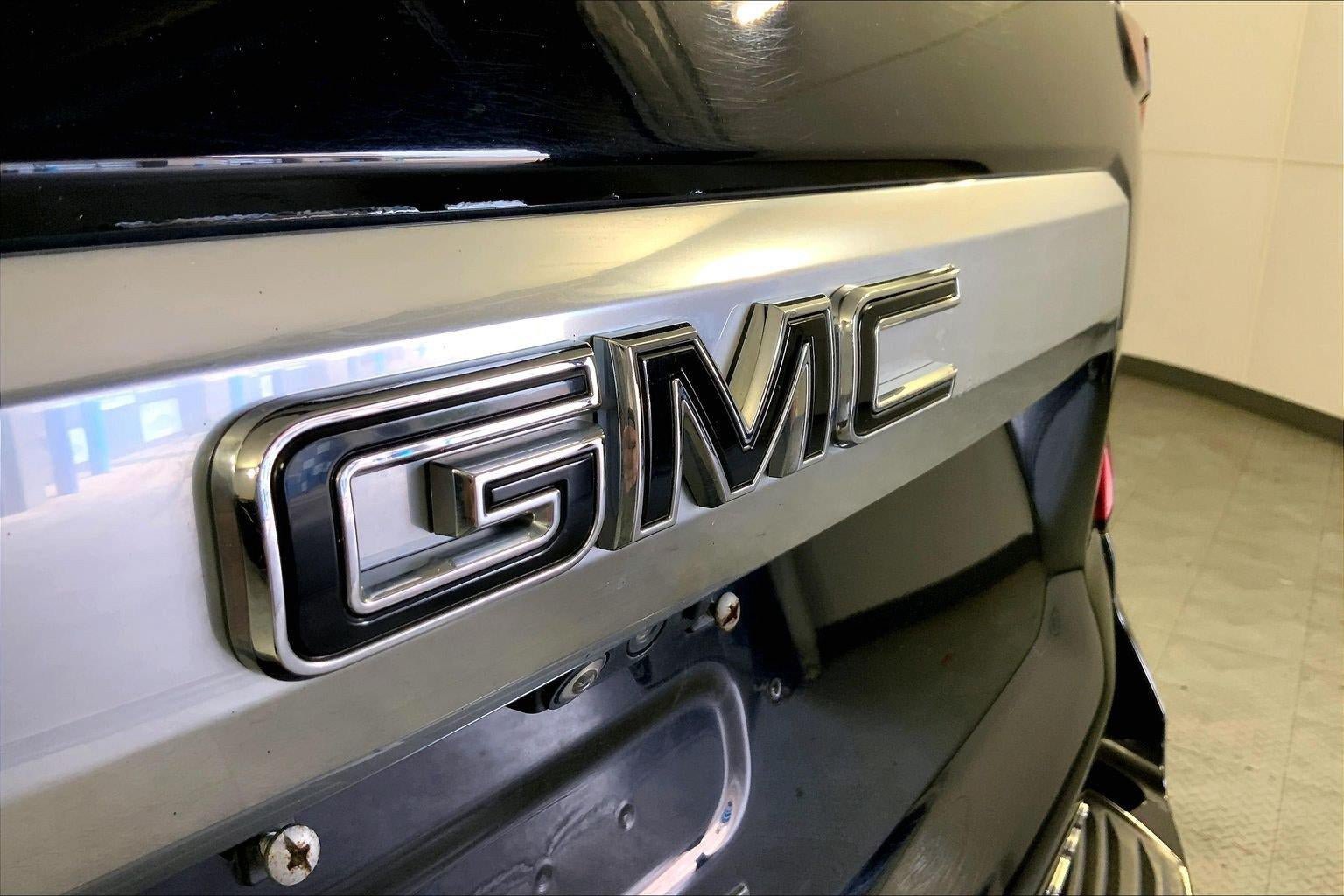Used 2021 GMC Yukon Denali w/ Denali Premium Package AWD/4WD image 31