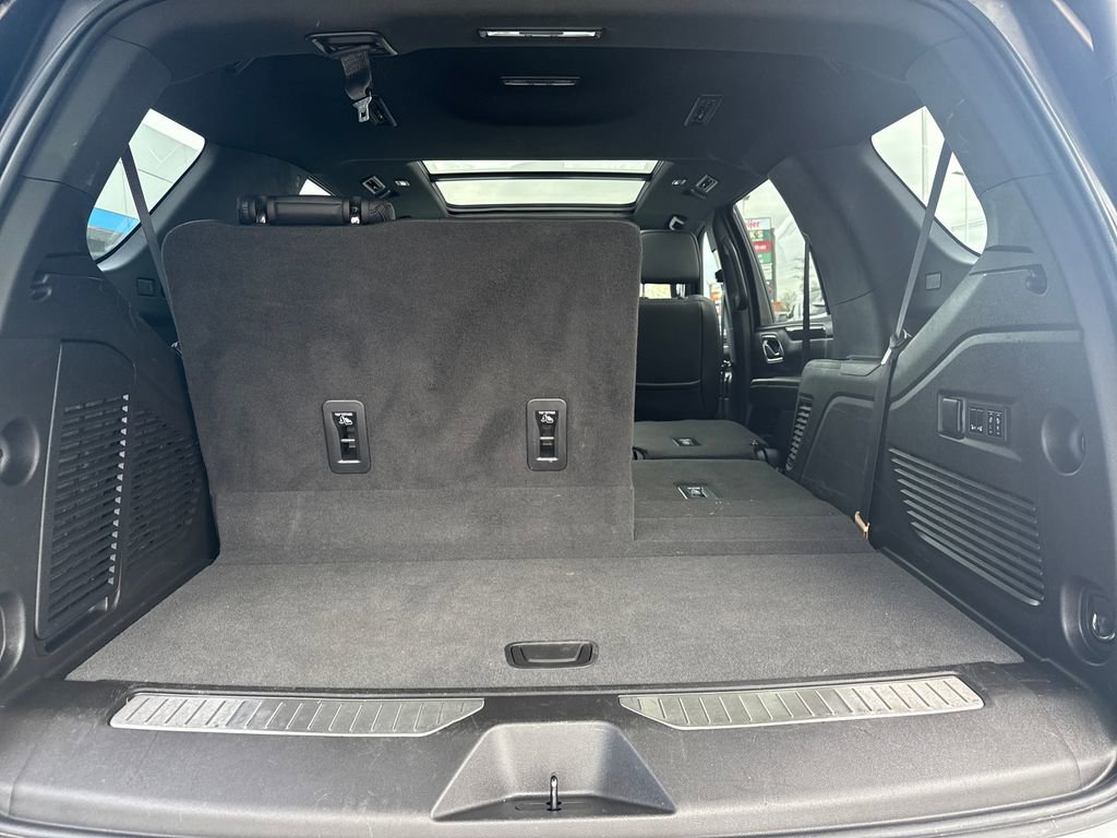 Used 2022 Chevrolet Tahoe RST w/ Luxury Package image 29