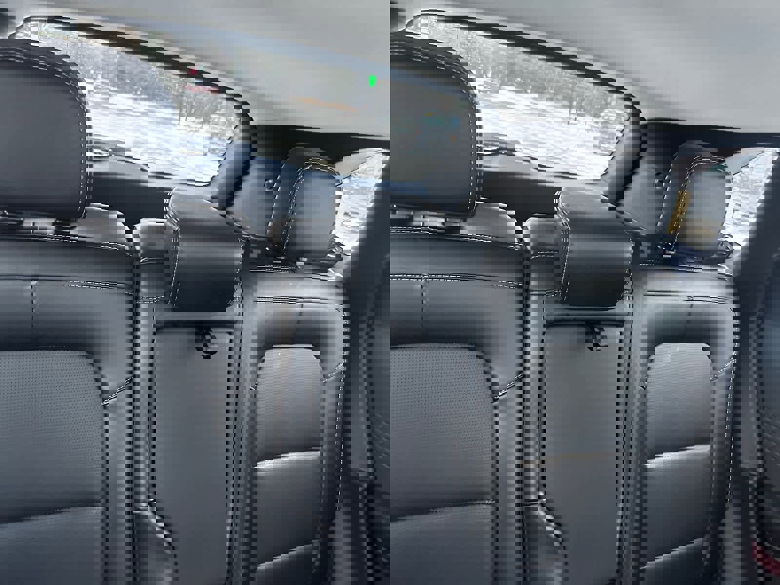 Certified 2024 Ford Escape Platinum image 18