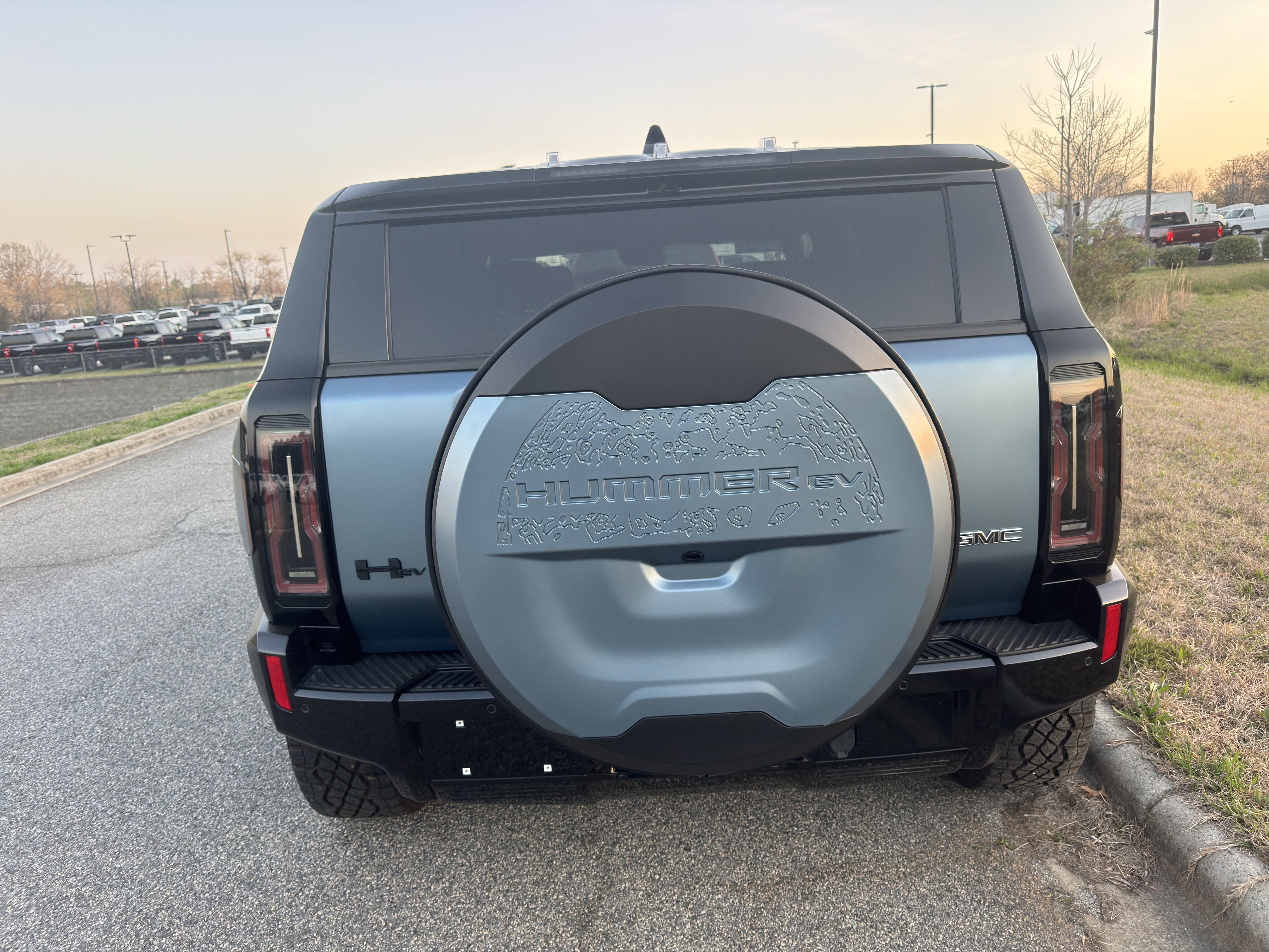 Certified 2024 GMC Hummer EV 3X w/ Omega Edition image 9
