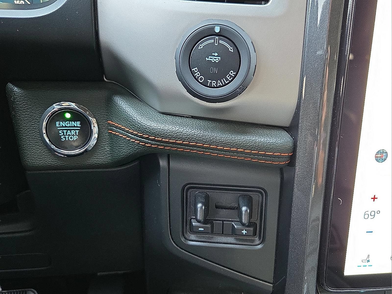 Certified 2022 Ford Expedition Timberline AWD/4WD image 19