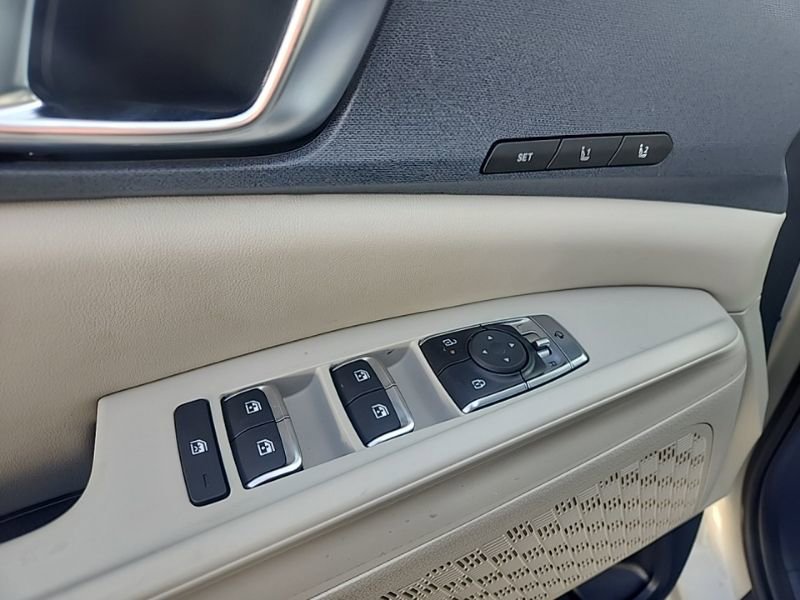 New 2026 Kia Carnival EX image 28