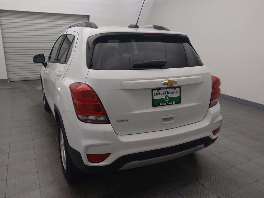 Used 2021 Chevrolet Trax LT FWD image 6