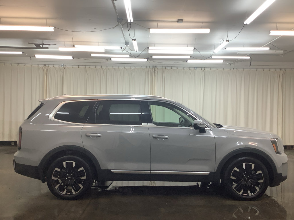 Used 2025 Kia Telluride SX image 5