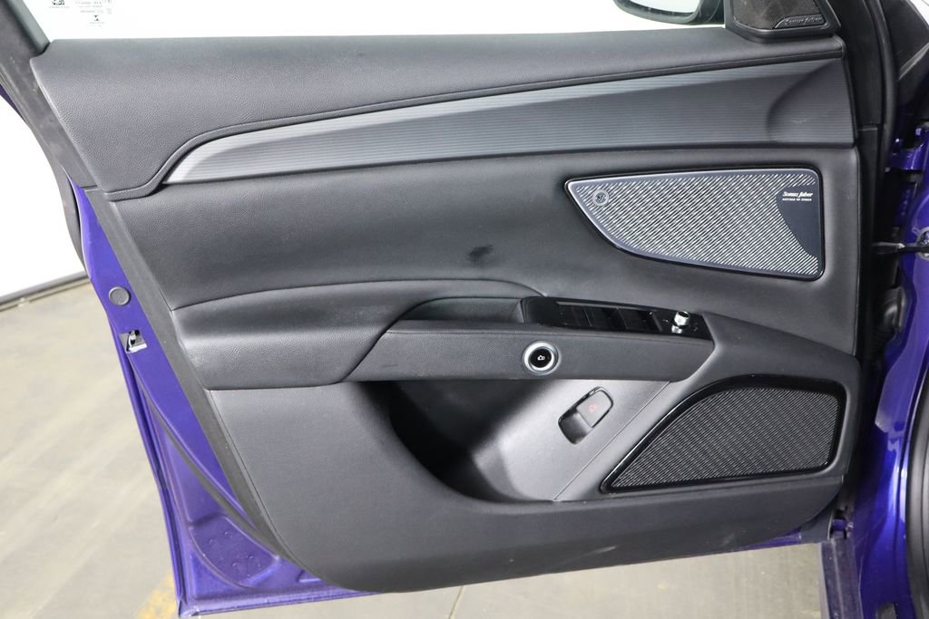Used 2023 Maserati Grecale GT AWD/4WD image 18