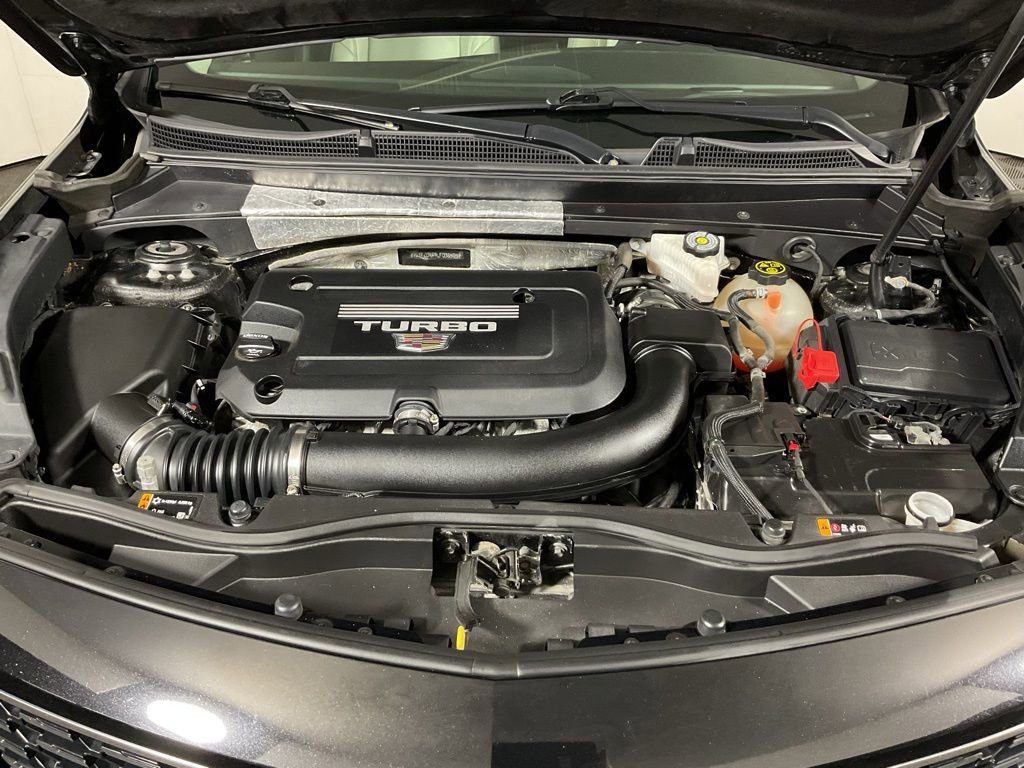 Used 2020 Cadillac XT4 Premium Luxury w/ Driver Awareness Package image 8