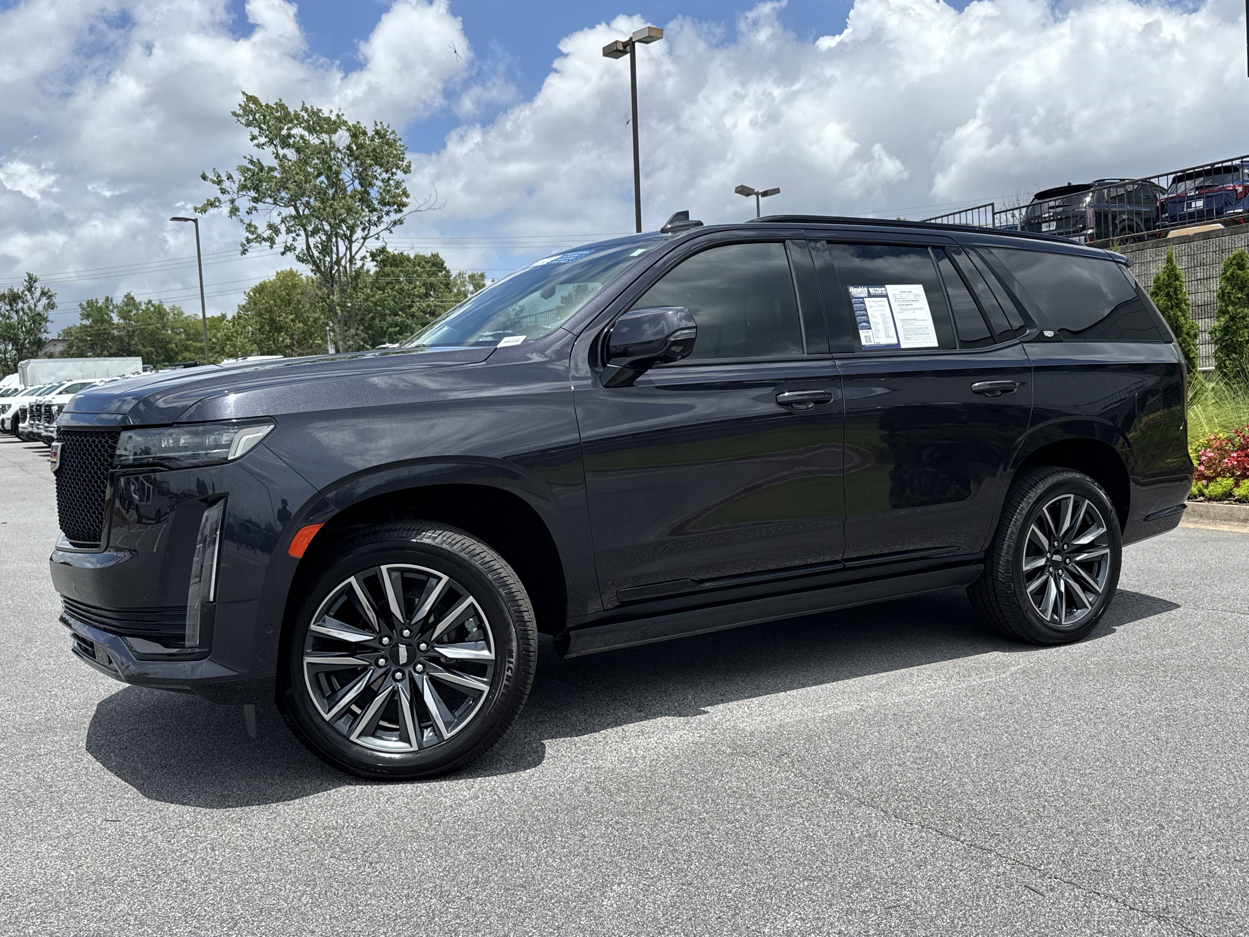 Used 2022 Cadillac Escalade Sport w/ Touring Package AWD/4WD image 5
