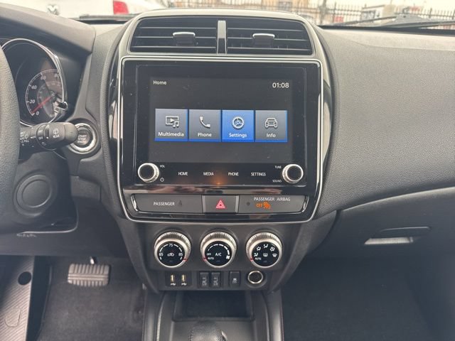 Used 2024 Mitsubishi Outlander Sport ES AWD/4WD image 11