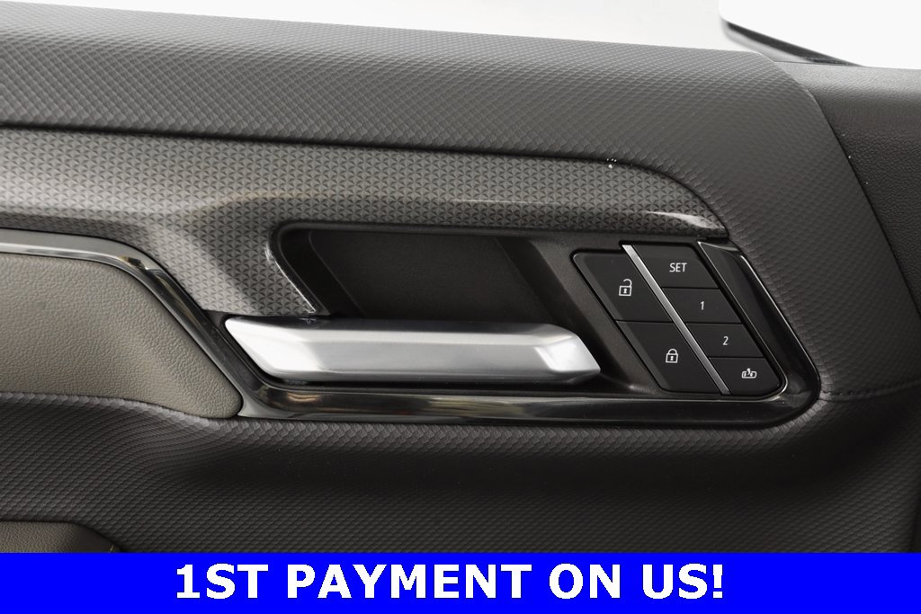 Used 2024 Chevrolet Silverado 1500 ZR2 w/ Technology Package image 19