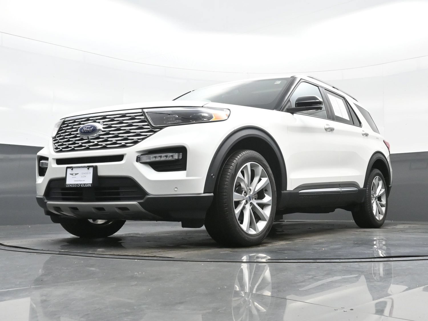 Used 2023 Ford Explorer Platinum AWD/4WD image 29
