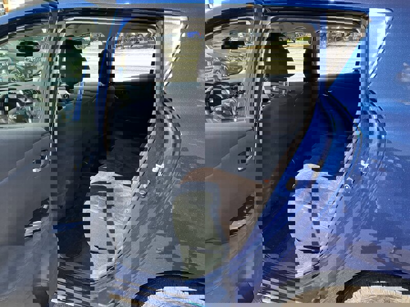 Used 2017 Nissan Leaf SV image 14