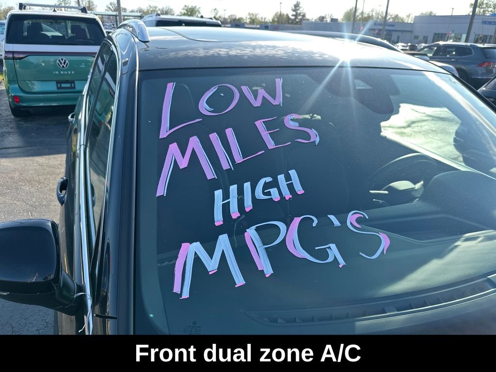 Used 2022 Volkswagen Tiguan SEL R-Line image 10