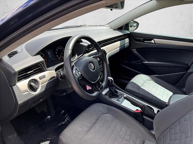 Used 2021 Volkswagen Passat 2.0T S FWD image 14