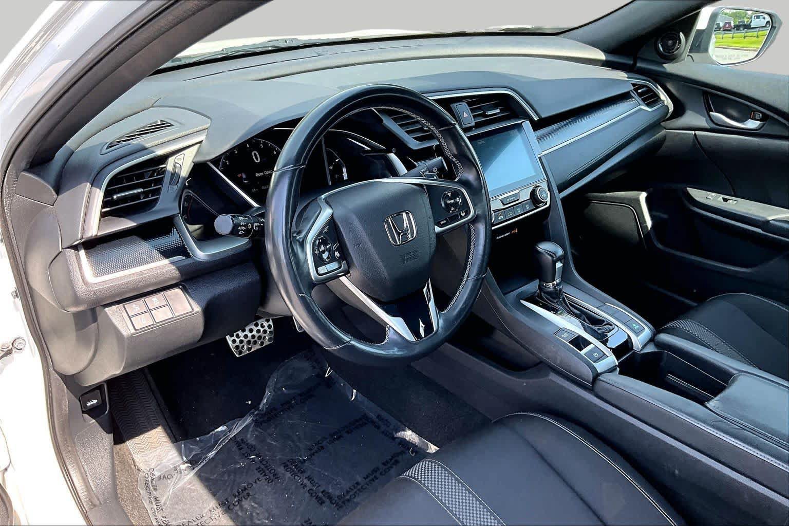 Used 2019 Honda Civic Sport image 17