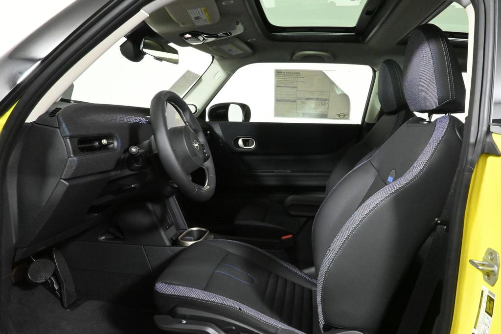 Used 2025 MINI Cooper S image 3