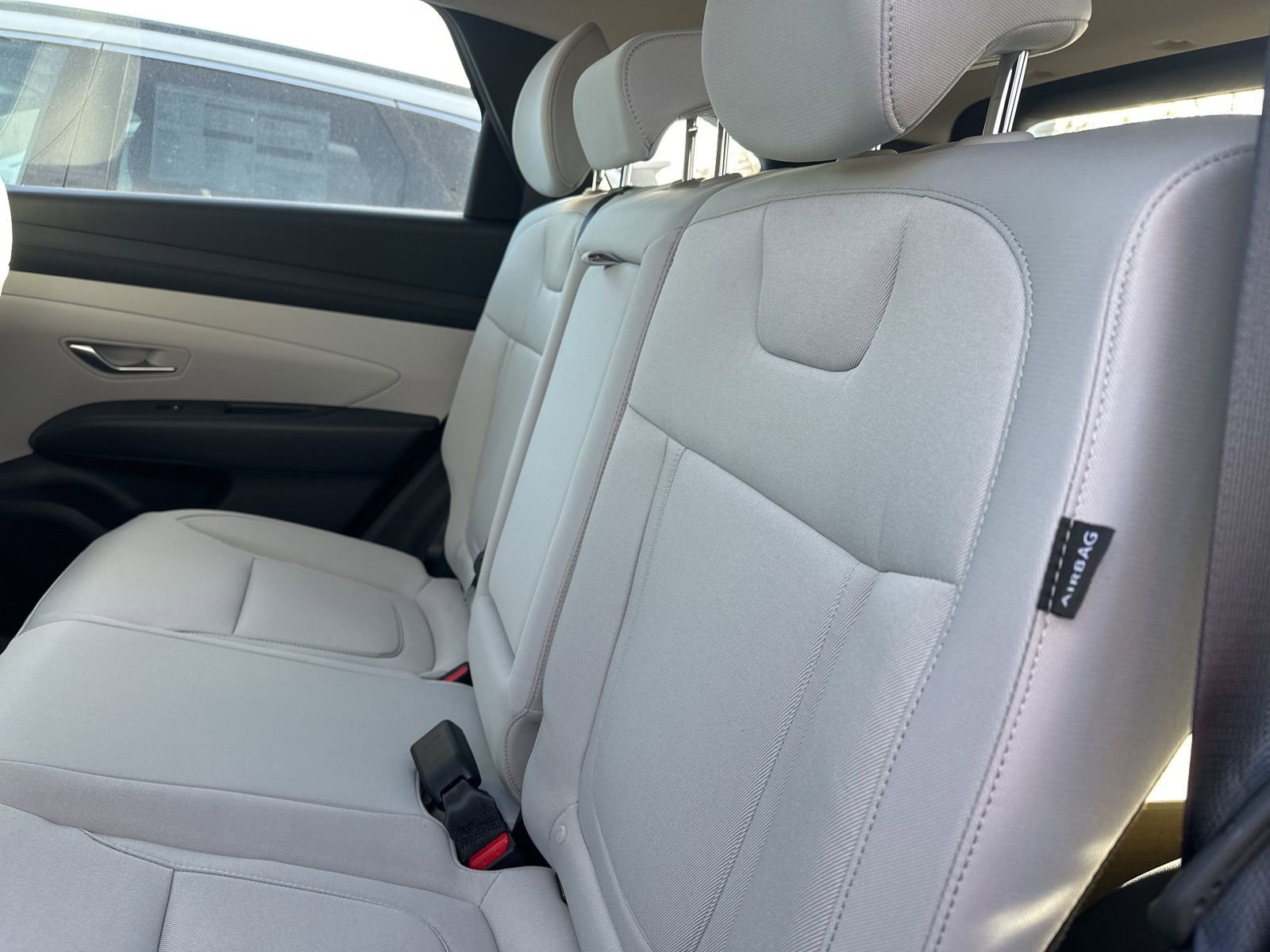 New 2026 Hyundai Tucson Blue SE image 16