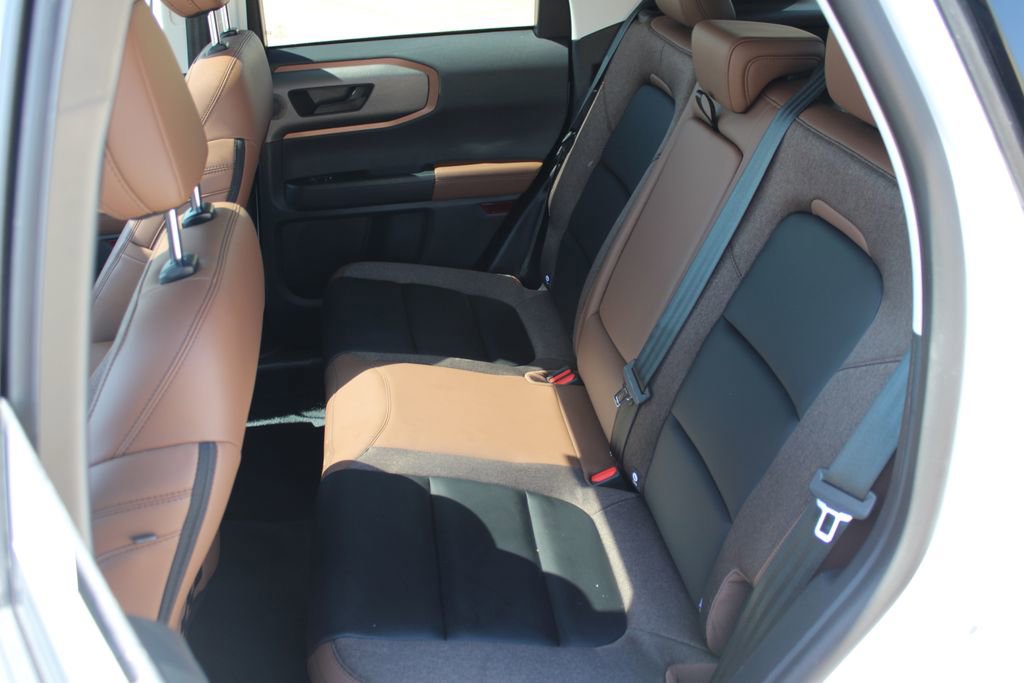 Used 2025 Ford Bronco Sport Outer Banks w/ Outer Banks Tech Package+ AWD/4WD image 7