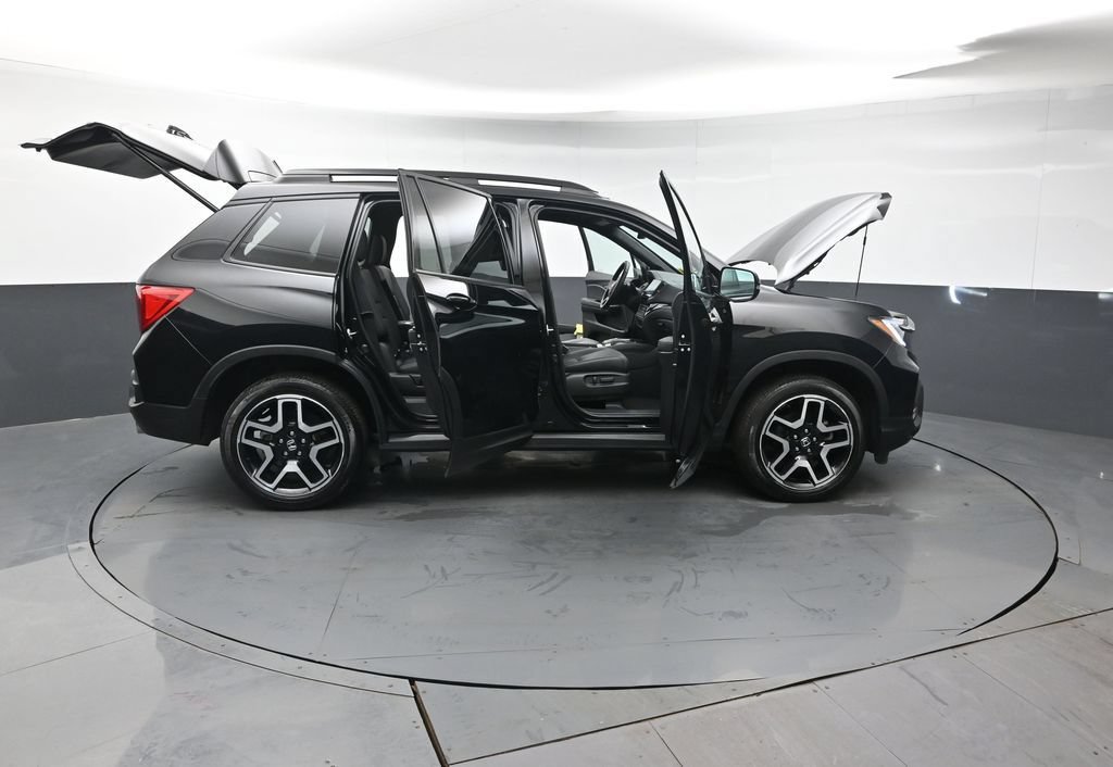 Certified 2023 Honda Passport Elite image 55