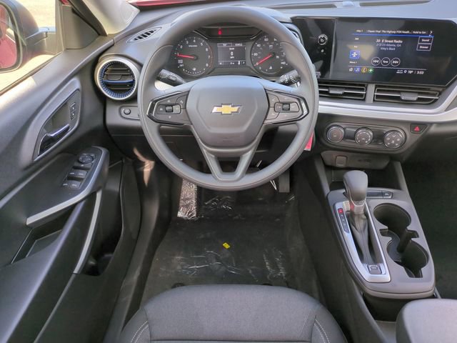 New 2026 Chevrolet Trax LS w/ Driver Confidence Package image 15