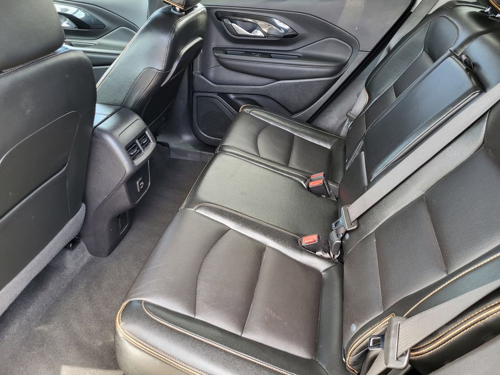 Used 2023 GMC Terrain AT4 image 18