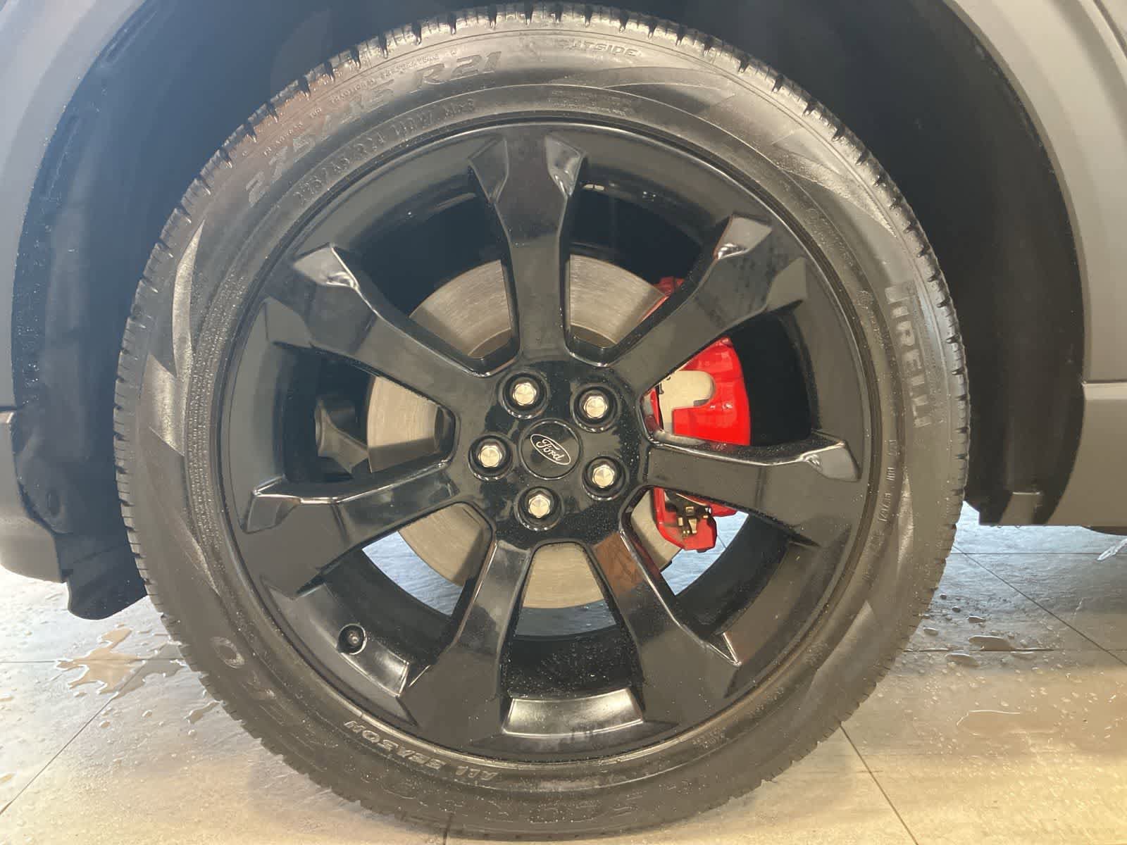 Used 2024 Ford Explorer ST w/ Equipment Group 401A image 9