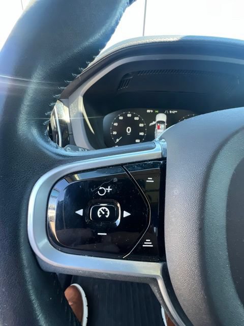 Used 2020 Volvo XC60 T5 Inscription AWD/4WD image 11