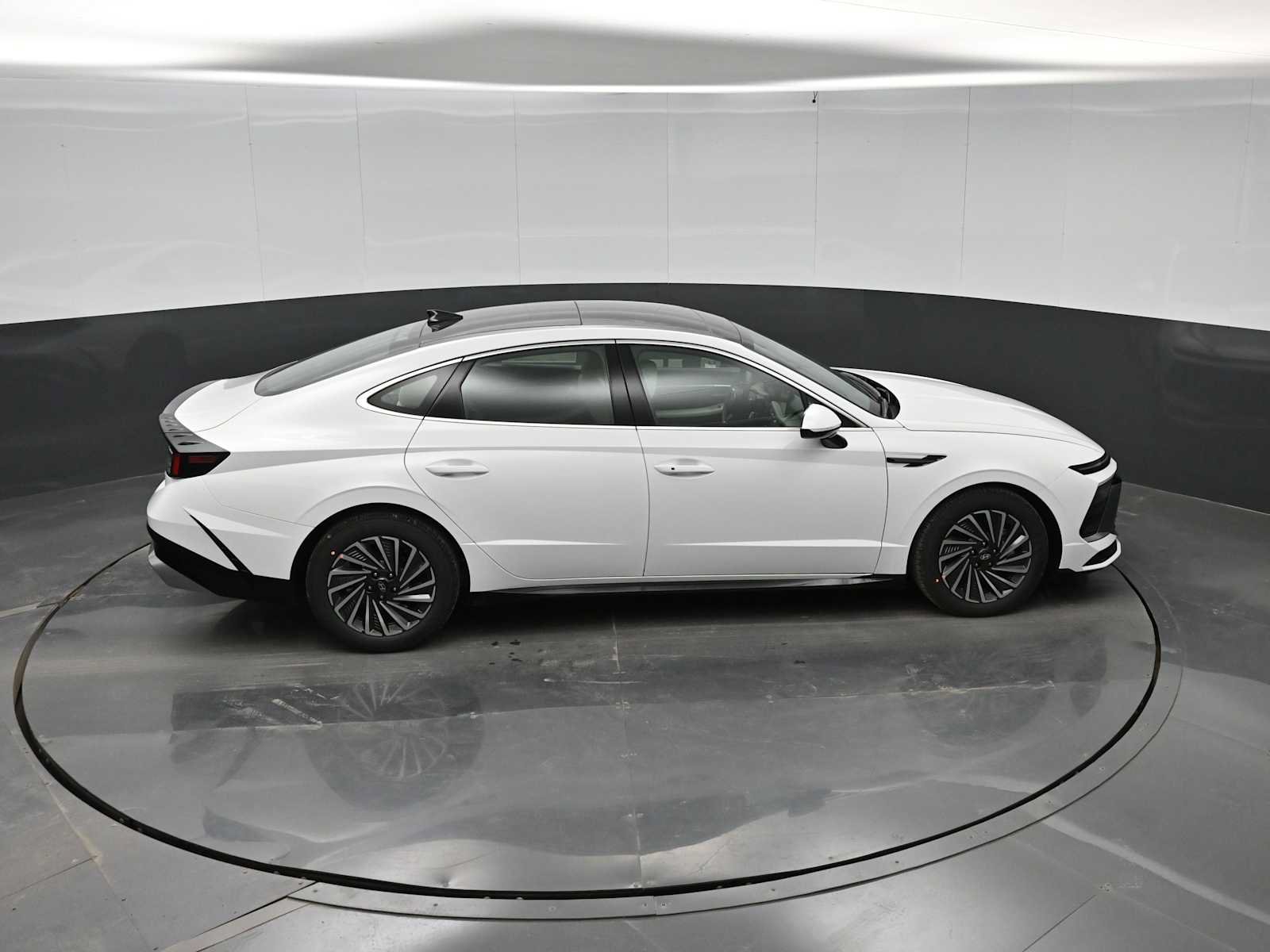 New 2026 Hyundai Sonata SEL FWD image 34