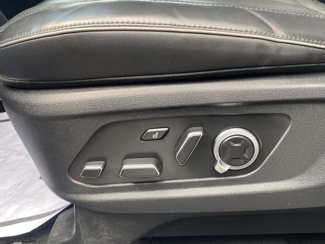 Used 2024 Hyundai Palisade Calligraphy image 17