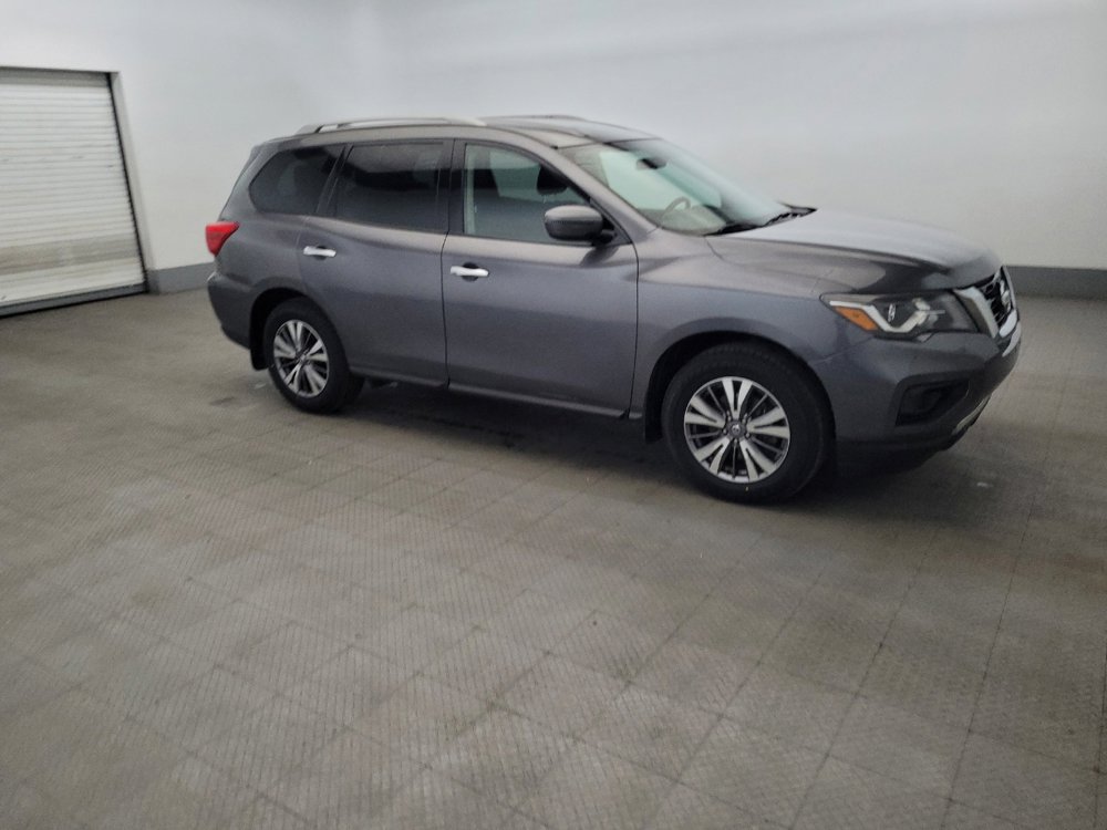 Used 2019 Nissan Pathfinder S AWD/4WD image 11