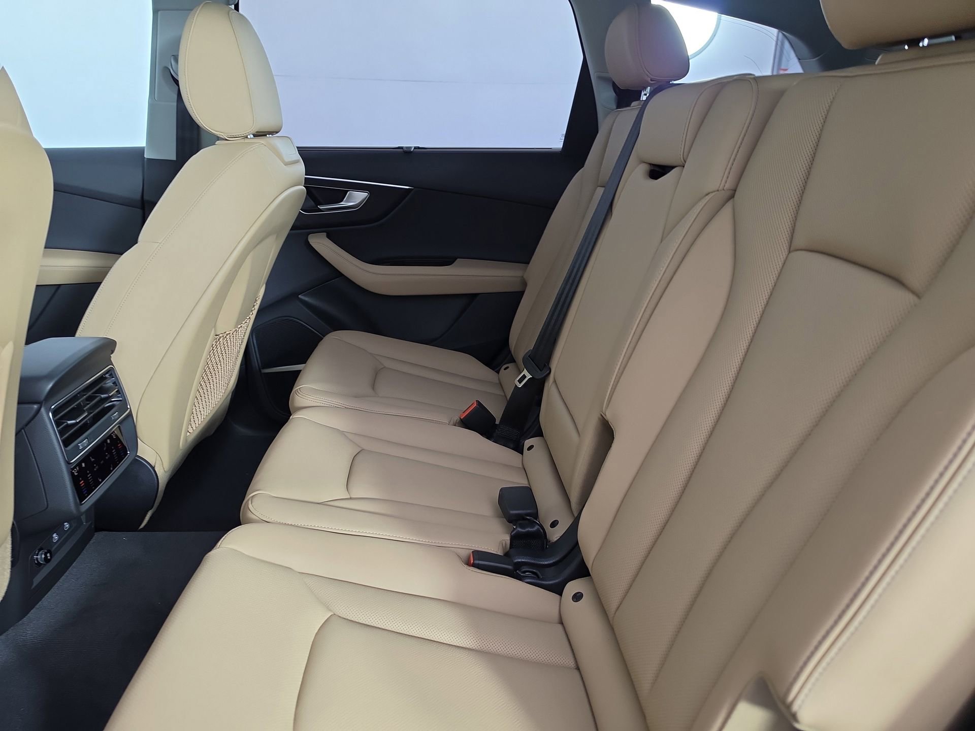 New 2026 Audi Q7 Premium Plus AWD/4WD image 30