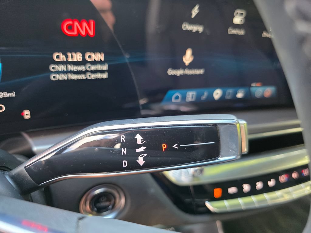 Certified 2024 Cadillac Lyriq Tech RWD image 19