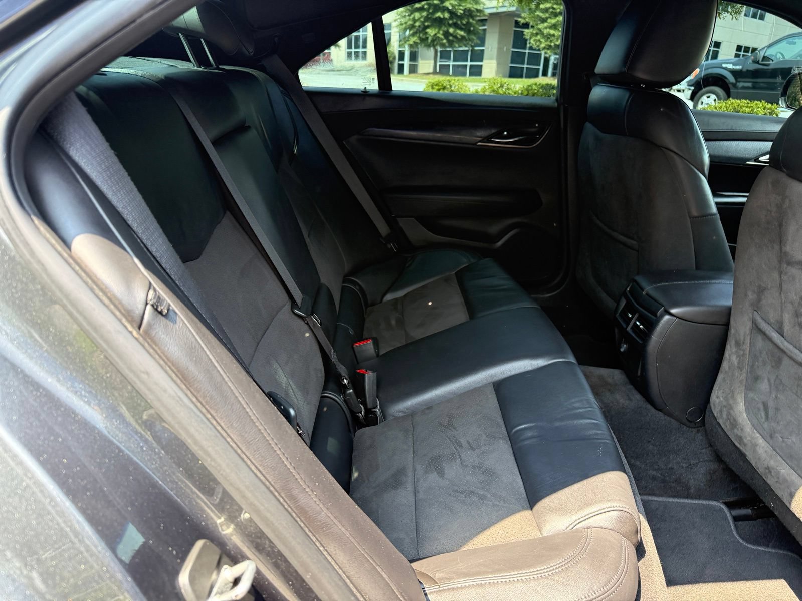 Used 2016 Cadillac ATS V RWD image 38