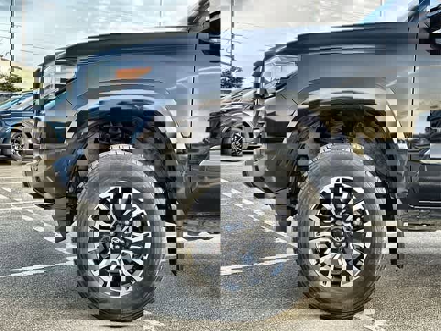 Used 2023 Toyota Tacoma TRD Sport image 14