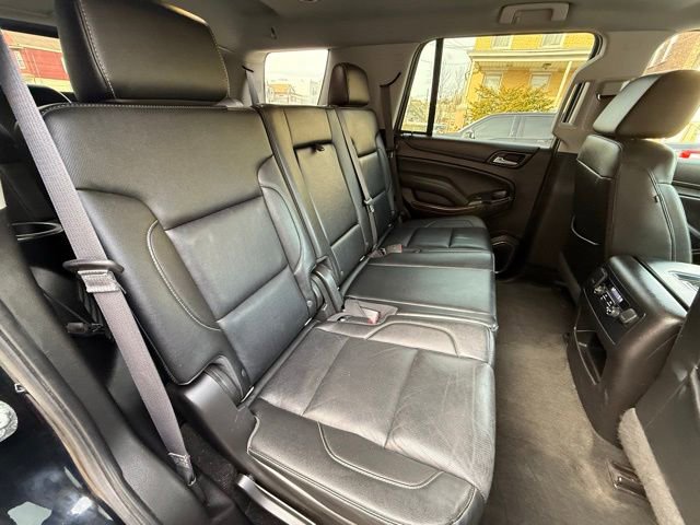 Used 2017 GMC Yukon SLT image 30