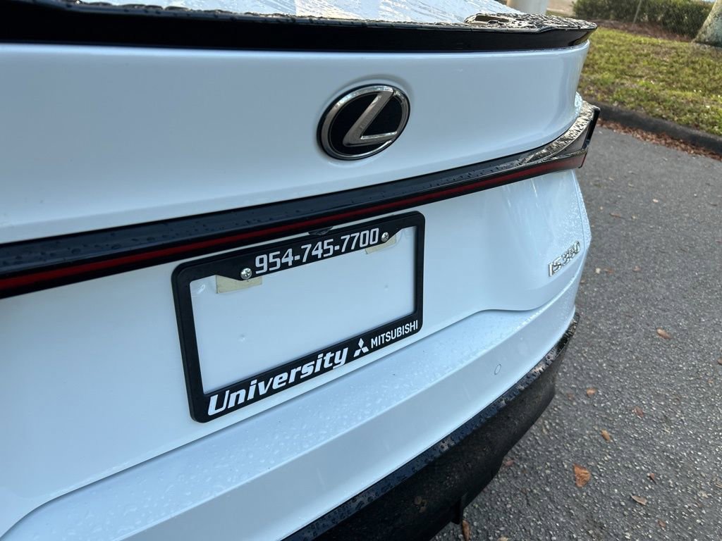 Used 2023 Lexus IS 350 F Sport w/ Navigation Package image 21