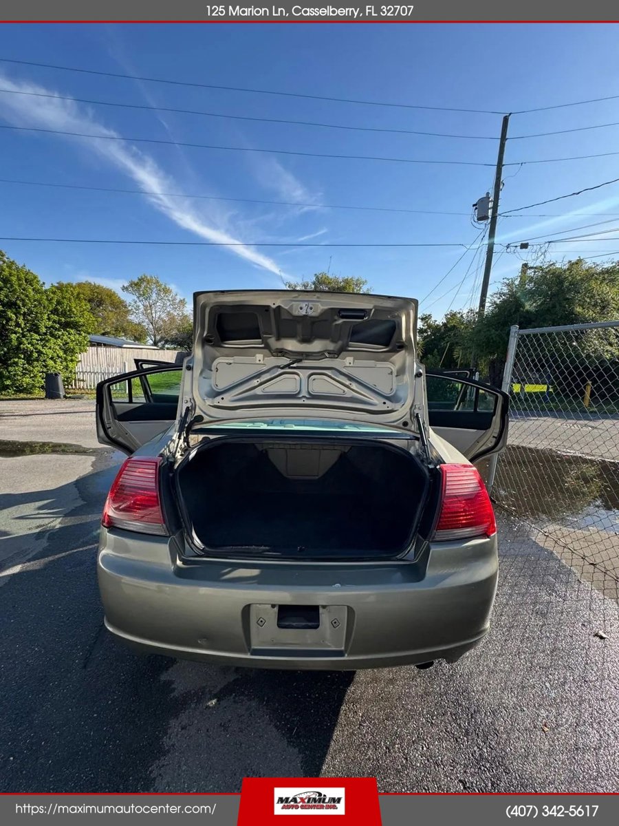 Used 2007 Mitsubishi Galant ES image 16