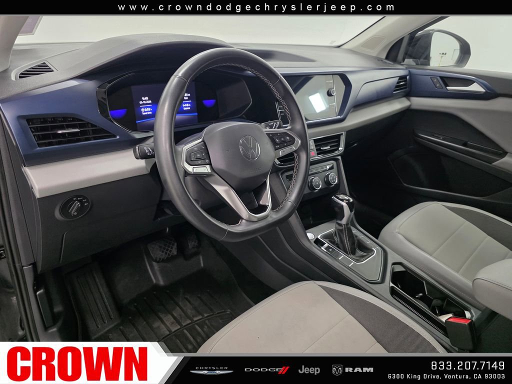 Used 2022 Volkswagen Taos SE FWD image 20