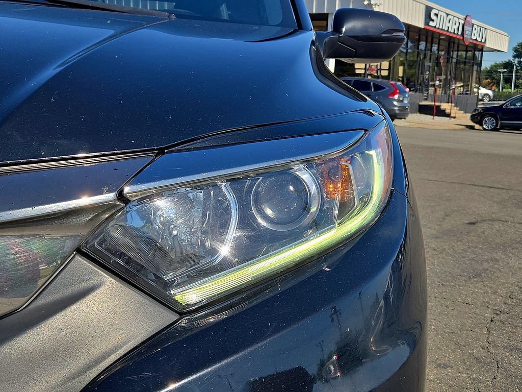 Used 2021 Honda HR-V EX-L image 10