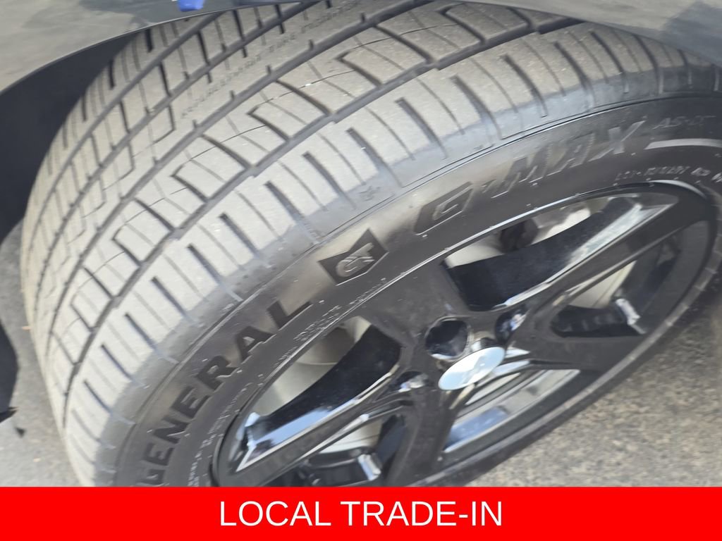 Used 2023 Chevrolet Camaro LT RWD image 30