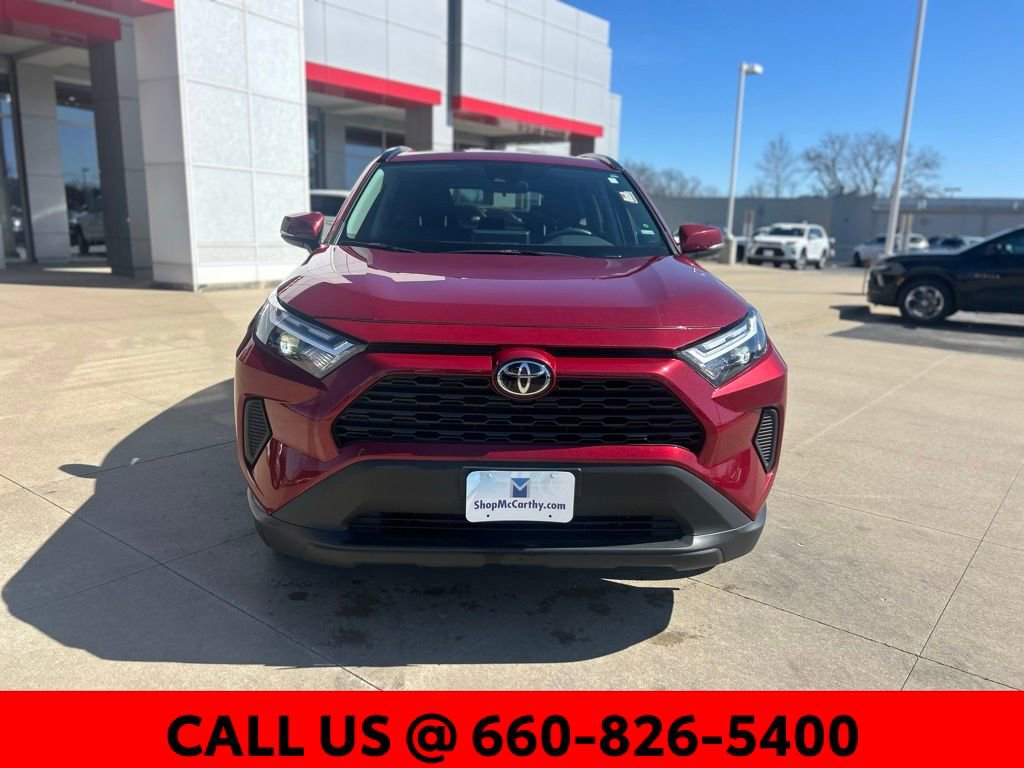 Used 2025 Toyota RAV4 XLE image 2