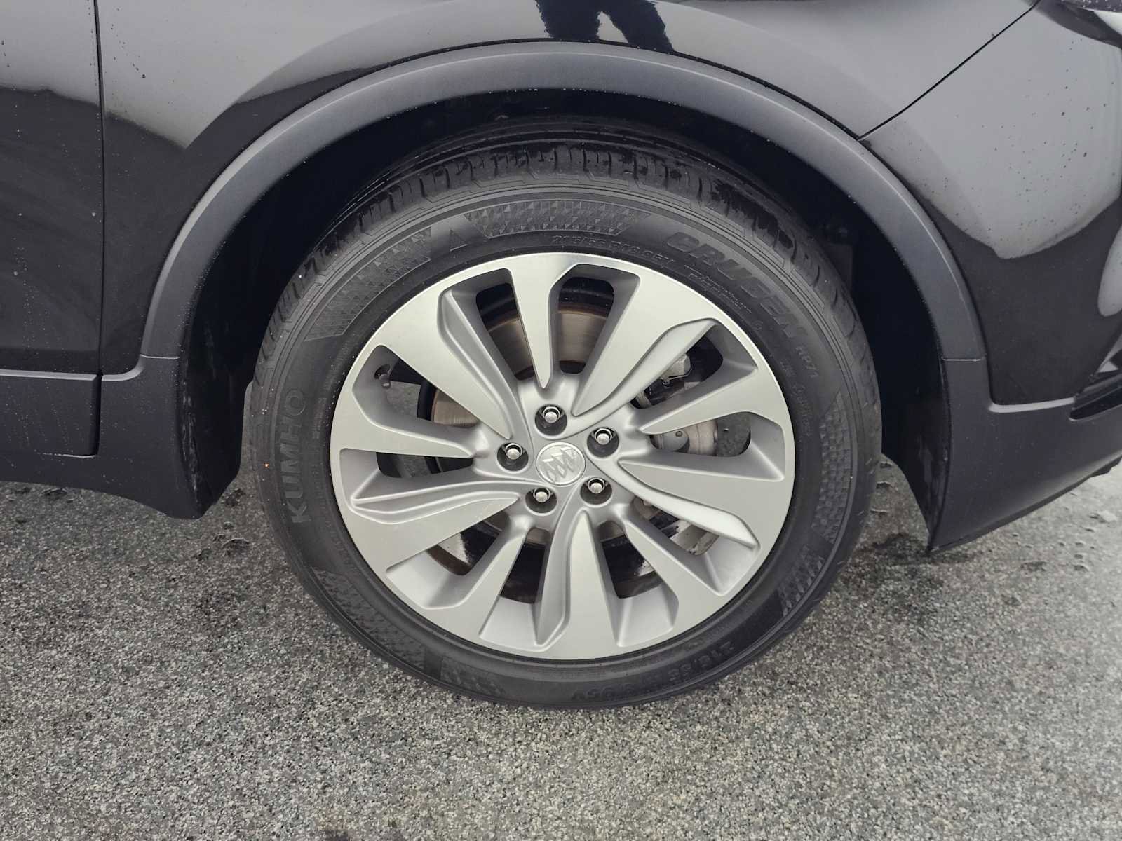 Used 2018 Buick Encore Preferred image 9